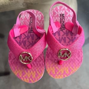 MK slippers size 4/5C